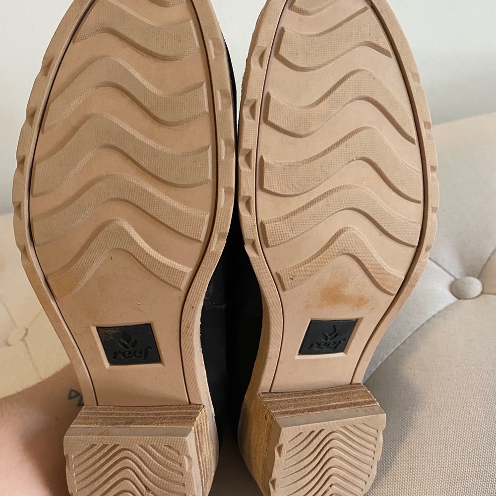 Reef Booties - Picture 5 of 6